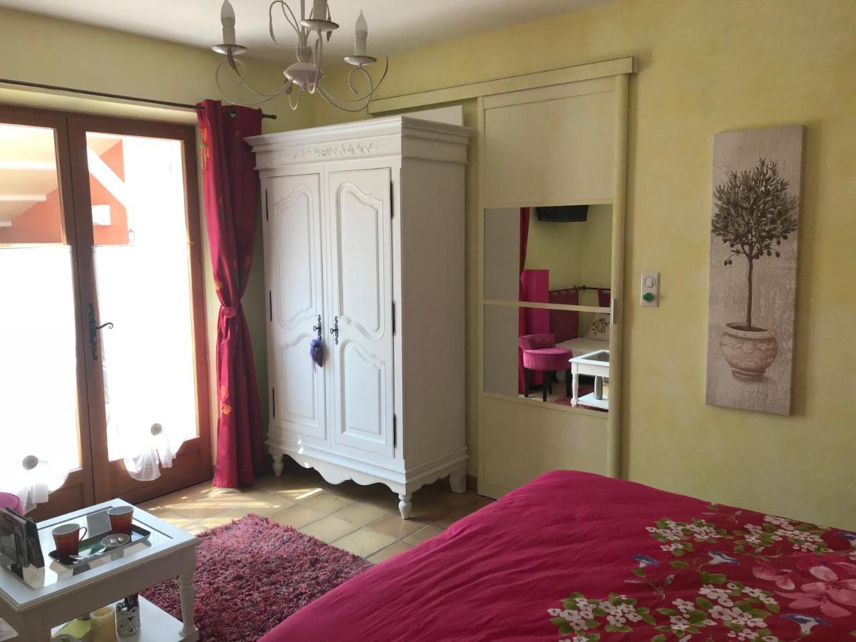 Santolines En Provence Bed & Breakfast Piolenc Eksteriør bilde