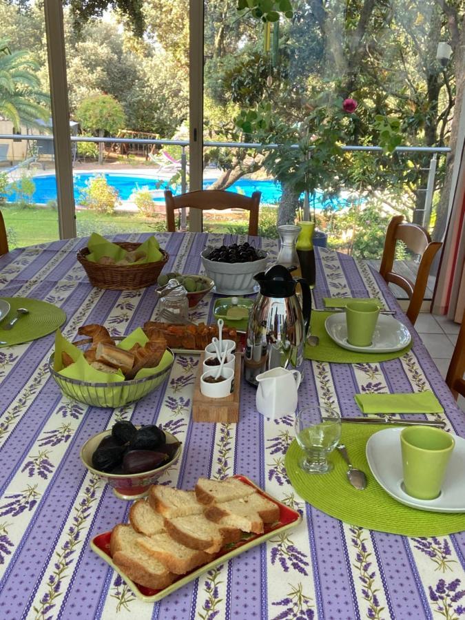 Santolines En Provence Bed & Breakfast Piolenc Eksteriør bilde